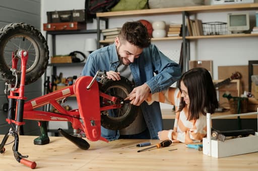 Geef kapotte spullen een tweede leven bij het Repair Café